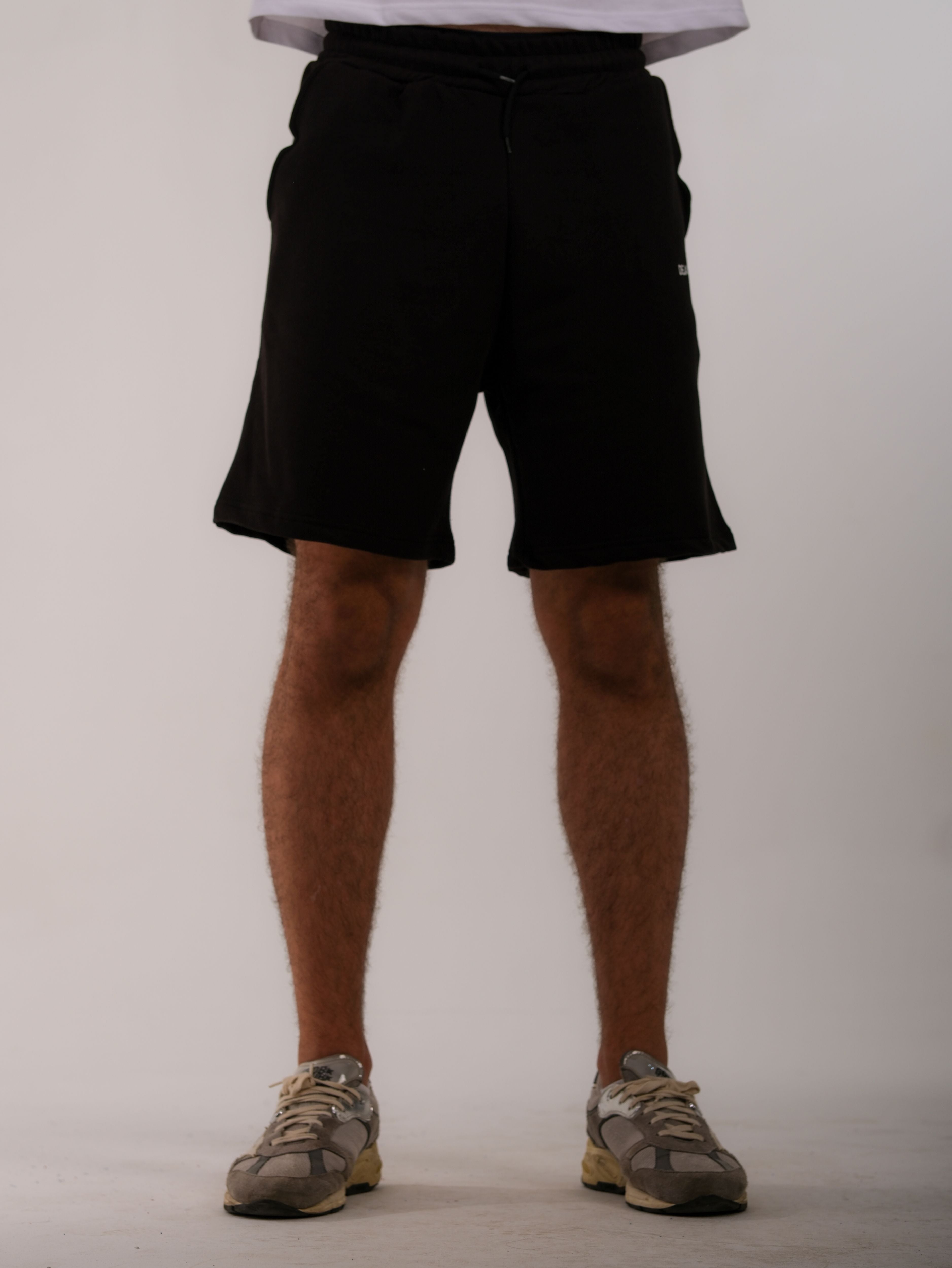 Basic Black Short