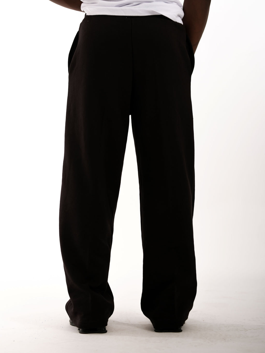 Basic Black Sweatpant