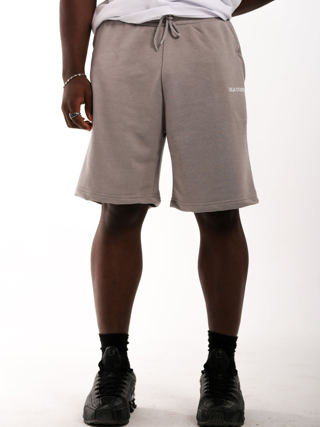 Basic Grey Short